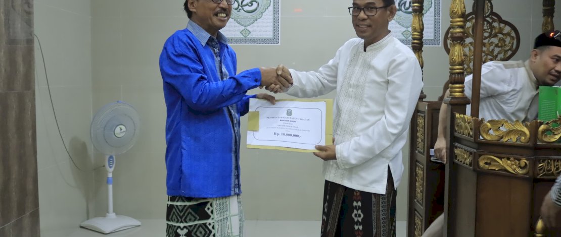 Bupati Takalar Setiawan Aswad melakukan Safari Ramadan 1445 H di Masjid Nurul Imam Dusun Batu-batu, Desa Aeng Batu-batu, Kecamatan Galesong Utara, Selasa, 2 April 2024.
