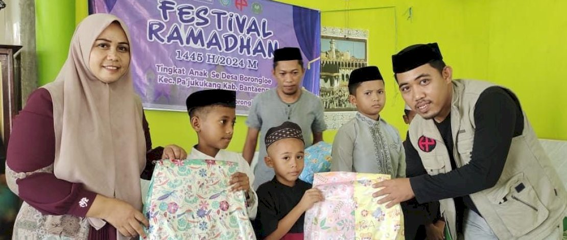 Huadi Group memberi dukungan demi kelancaran kegiatan Festival Ramadan Tingkat Anak 2024 di Desa Borongloe, Kecamatan Pajukukang. Huadi Group memberi dukungan demi kelancaran kegiatan Festival Ramadan Tingkat Anak 2024 di Desa Borongloe, Kecamatan Pajukukang.