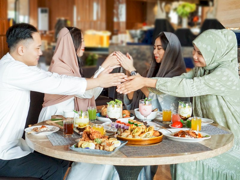 The Rinra - Phinisi Point Kembali Gelar Shalat Idul Fitri 1445 Hijriah 
