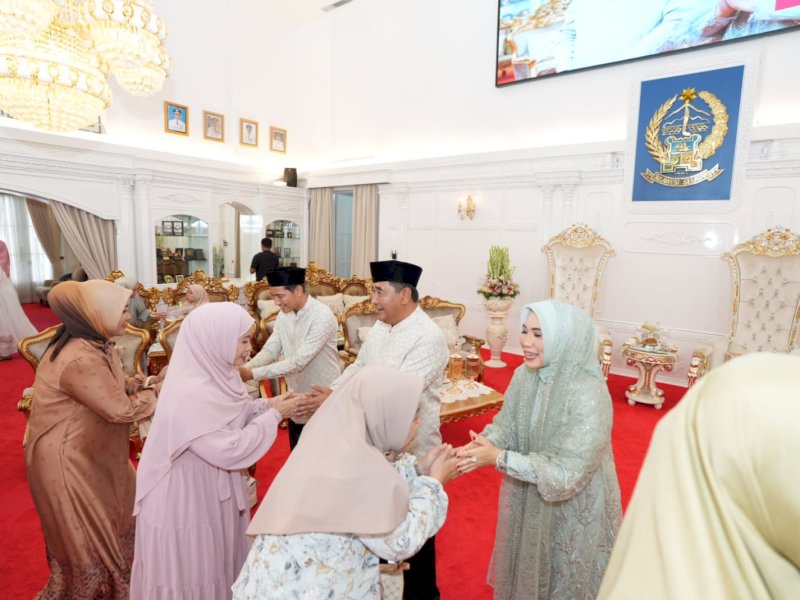 Open House Lebaran Pj Gubernur Sulsel, Hadirkan Kedekatan yang Hangat dengan Masyarakat