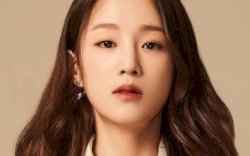 Penyanyi Park Bo Ram Meninggal Dunia pada Usia 30 Tahun