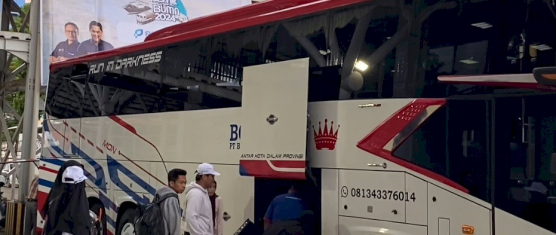 PT Pelindo Jasa Maritim (SPJM), salah satu subholding dari PT Pelabuhan Indonesia (Persero) juga menyediakan bus untuk para pemudik tersebut balik ke Makassar pada Selasa, 16 April 2024 pukul 19.30 waktu setempat. PT Pelindo Jasa Maritim (SPJM), salah satu subholding dari PT Pelabuhan Indonesia (Persero) juga menyediakan bus untuk para pemudik tersebut balik ke Makassar pada Selasa, 16 April 2024 pukul 19.30 waktu setempat.