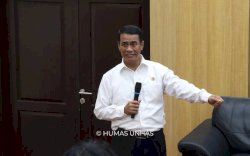 Mentan Amran Kuliah Umum di Unhas, Bahas Pengaruh Budaya dalam Komunikasi Interkultural Bisnis