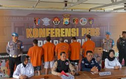 Polres Bone Amankan 5 Pelaku Narkoba, 2 Diantaranya Bandar