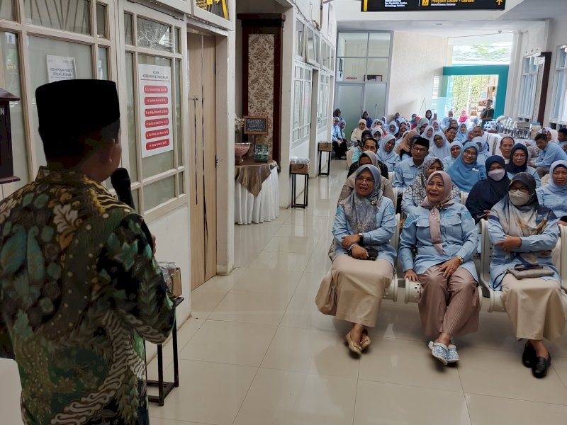 Halal Bihalal RSUD Haji Makassar Pererat Silaturahmi Antar Karyawan