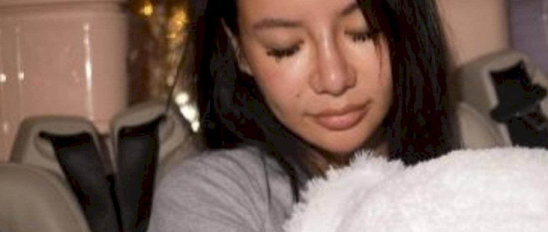 Melalui unggahan Instagram pribadinya, 17 April 2024, Kim Lim mengungkapkan kisahnya saat dirinya melewati masa-masa menegangkan di Dubai