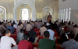 Manfaatkan Hari Jumat: Amalan-Amalan yang Mendatangkan Berkah