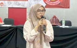 Budi Hastuti Sosialisasikan Perda Penyelenggaraan Pendidikan