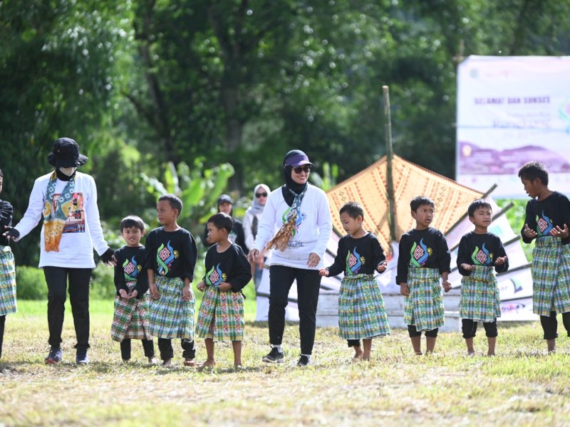 Bupati Indah Harap Wonderful Rongkong Tingkatkan Kesejahteraan Masyarakat