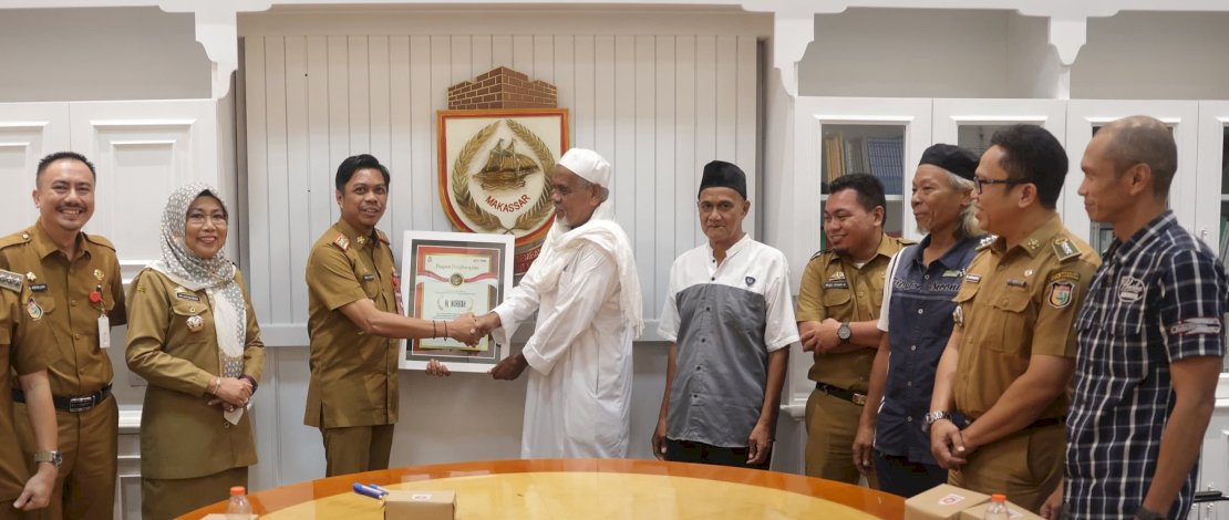 Warga Hibahkan Tanahnya Ke Pemkot Makassar, PJ Sekda : Terimakasih, Tanah Ini Bermanfaat Bagi Masyarakat Umum