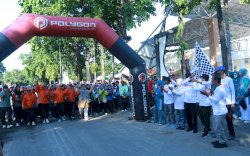 Sambut Hardiknas, Pemkab Takalar Gelar Jalan Santai