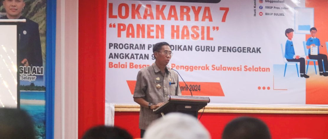 Pelaksana Tugas Kepala Dinas Pendidikan Pemuda dan Olahraga Kabupaten Kepulauan Selayar, Mustakim KR, saat membuka Pameran Panen Hasil Belajar Calon Guru Penggerak (CGP) Angkatan IX Kabupaten Kepulauan Selayar, di Ruang Pola Kantor Bupati Kepulauan Selayar, Sabtu, 27 April 2024 lalu. Pelaksana Tugas Kepala Dinas Pendidikan Pemuda dan Olahraga Kabupaten Kepulauan Selayar, Mustakim KR, saat membuka Pameran Panen Hasil Belajar Calon Guru Penggerak (CGP) Angkatan IX Kabupaten Kepulauan Selayar, di Ruang Pola Kantor Bupati Kepulauan Selayar, Sabtu, 27 April 2024 lalu.