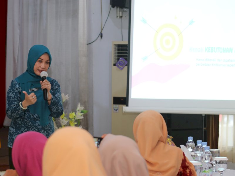Musrifah Basli Berbagi Tips Cara Cerdas Mengatur Keuangan Rumah Tangga
