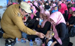 500 Warga Maros Ramaikan Program Makan Telur demi Tekan Stunting