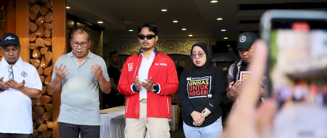 Kolaborasi Pemkot Makassar-IKA Unhas Peduli Boyong 3 Truk Bantuan Korban Banjir Sulsel