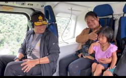 Gunakan Helikopter, Kapolda Sulsele Evakuasi Ibu Hamil Korban Banjir Bandang Luwu