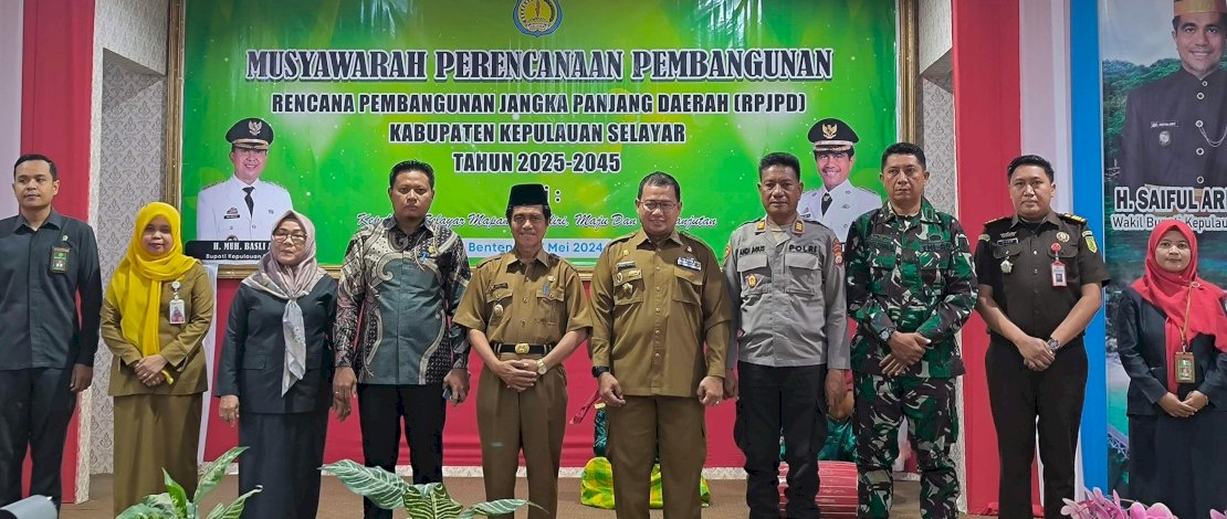 Bappelitbangda melaksanakan Musyawarah Perencanaan Pembangunan (Musrenbang) Rencana Pembangunan Jangka Panjang Daerah (RPJPD) Kabupaten Kepulauan Selayar Tahun 2025 - 2045, di Ruang Pola Kantor Bupati, Selasa, 7 Mei 2024.