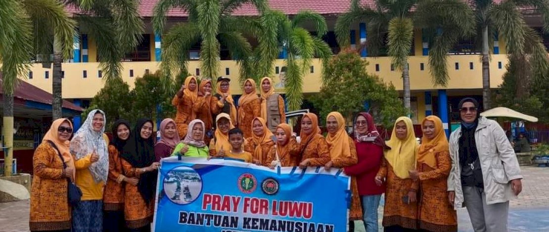 Ikatan Guru Taman Kanak-kanak Indonesia Persatuan Guru Republik Indonesia (IGTKI-PGRI) Kabupaten Luwu Utara menyalurkan bantuan kemanusiaan untuk para korban bencana banjir dan tanah longsor di wilayah Kabupaten Luwu. Ikatan Guru Taman Kanak-kanak Indonesia Persatuan Guru Republik Indonesia (IGTKI-PGRI) Kabupaten Luwu Utara menyalurkan bantuan kemanusiaan untuk para korban bencana banjir dan tanah longsor di wilayah Kabupaten Luwu.