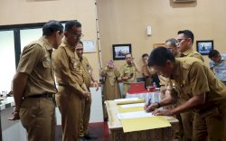 Percepatan Penghapusan Kemiskinan Ekstrem di Takalar, Pj Bupati Kumpulkan Kepala OPD dan Camat 
