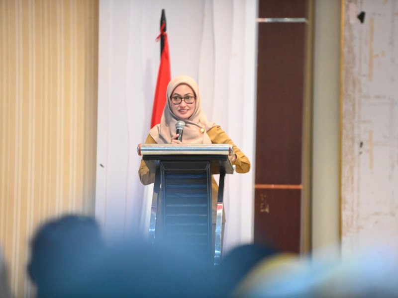 Bupati Indah Raih Penghargaan Ketua GTRA Terbaik di Lutra 