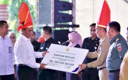 Kementan Berikan 300 Beasiswa Pengembangan SDM Sawit untuk Lulusan SMA di Sulsel