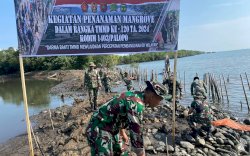 Cegah Abrasi, Satgas TMMD Kodim 1403/Palopo Tanam Mangrove di Pantai Sipa