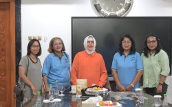 Indira Yusuf Ismail Apresiasi Rencana PWKI Bersih-bersih Kawasan Dermaga Kayu Bangkoa