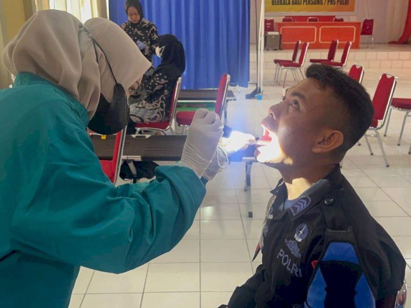 Personel Batalyon C Pelopor Satbrimob Polda Sulsel Jalani Pemeriksaan Kesehatan Berkala