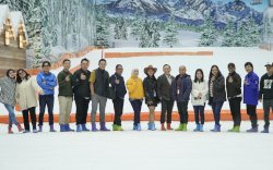Trans Snow World Makassar Gelar Corporate Gathering "Winter Country Road" dengan Nuansa Texas Bersalju