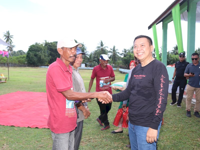 Syukuran Panen Raya Padi di Desa Ujung, Basli Ali Serahkan Bantuan Alsintan