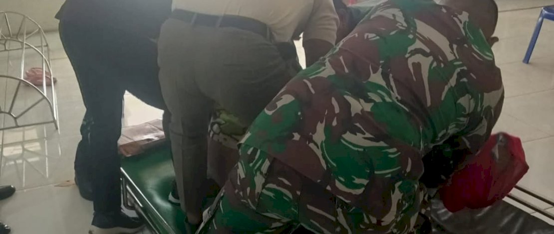 Seorang sopir truk kontainer bernama Sanre (38 tahun) tewas dengan kondisi tubuh terbakar akibat kesetrum listrik di Jalan Sambaloge Baru, Kelurahan Biru, Kecamatan Tanete Riattang, Kabupaten Bone, Senin, 3 Juni 2024.