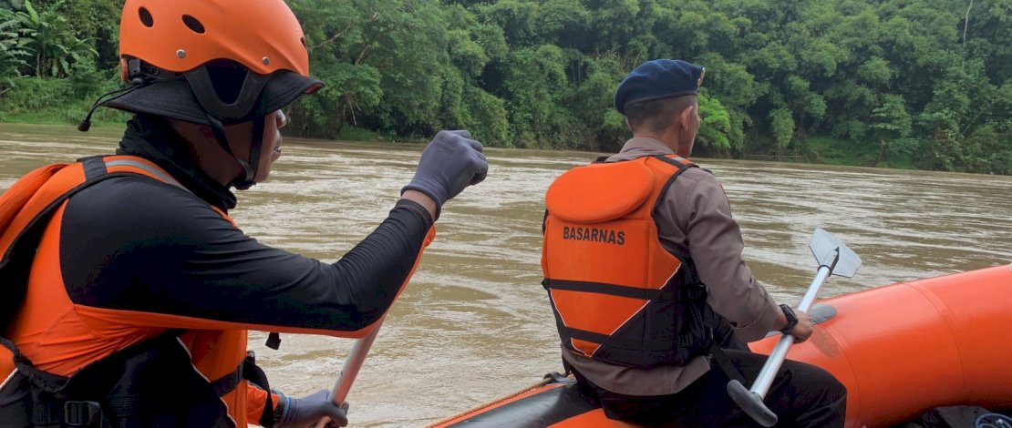 Tim SAR Gabungan masih melakukan pencarian terhadap remaja usia 12 tahun yang tenggelam di Sungai Bunne.