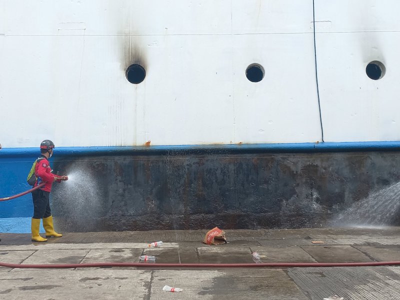 Pelni Cabang Makassar Ungkap Kebakaran KM Umsini Berawal dari Cerobong