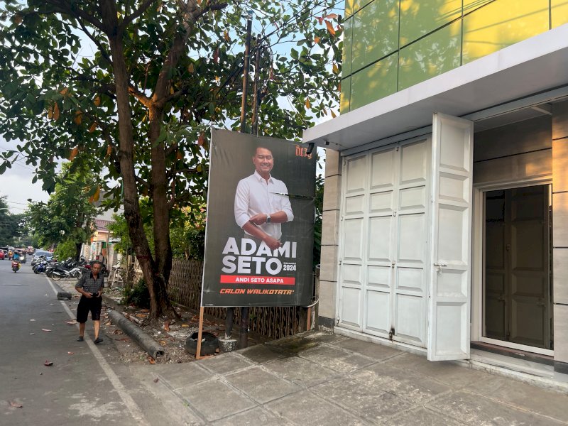 Tunjukkan Keseriusan Bertarung di Pilwalkot, APK Andi Seto Bertebaran di Makassar