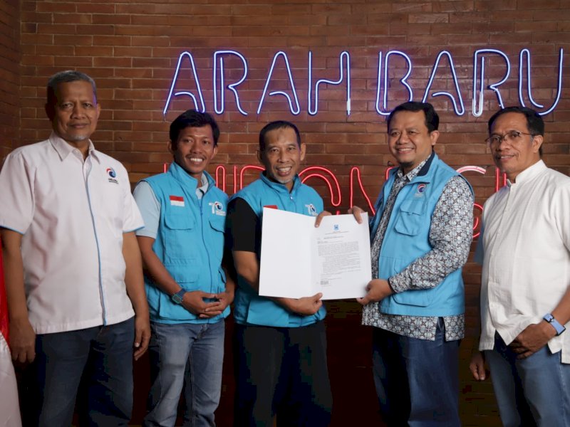 Partai Gelora Beri Surat Tugas ke Zainal Abidin Maju Cawabup di Pilkada Polewali Mandar