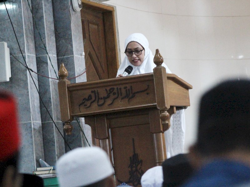 Bupati Indah Doakan 241 Jemaah Haji Diberi Kesehatan dan Keselamatan