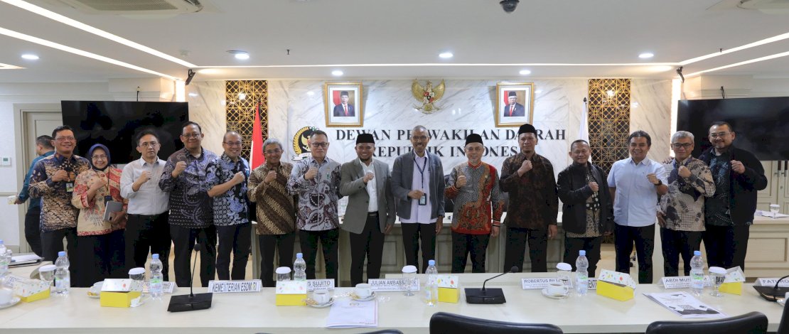 BAP DPD RI telah menerima dan menindaklanjuti beberapa aduan masyarakat di Gedung DPD RI, Kompleks Parlemen, Senayan, Jakarta, Rabu (19/6/2024). BAP DPD RI telah menerima dan menindaklanjuti beberapa aduan masyarakat di Gedung DPD RI, Kompleks Parlemen, Senayan, Jakarta, Rabu (19/6/2024).