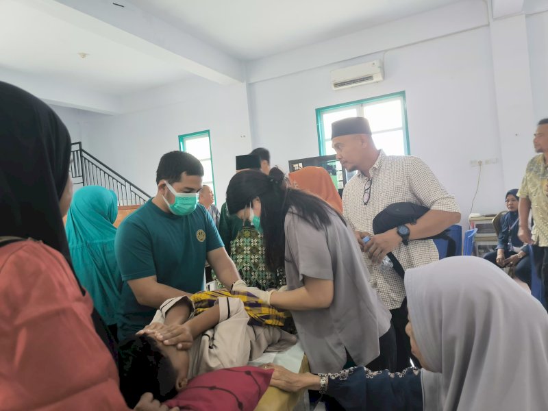 Dibuka Bupati Basli Ali, 50 Anak Ikuti Khitanan Massal Wujud Kepedulian PD Muhammadiyah untuk Masyarakat 