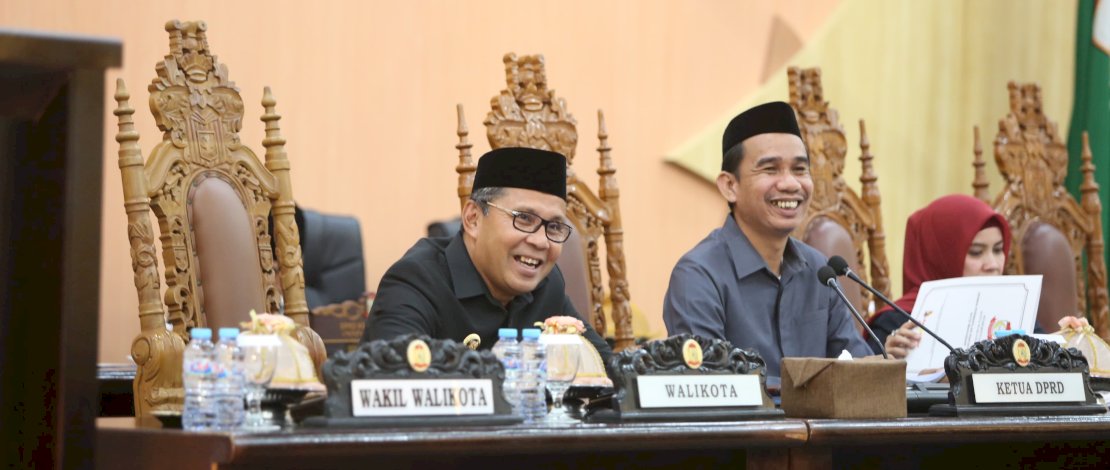 Rapat Paripurna Ketujuh DPRD Kota Makassar dengan Agenda Pemandangan Umum Fraksi-fraksi terhadap Penjelasan Wali Kota Makassar atas Ranperda Pertanggungjawaban Pelaksanaan APBD 2023 di DPRD Makassar, Jumat, 21 Juni 2024.