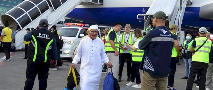Kloter Pertama Jemaah Haji Debarkasi Makassar Tiba Besok, Garbarata Perdana Digunakan