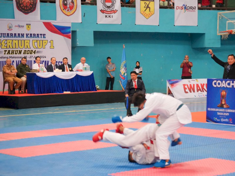 Dibuka Prof Zudan, Ribuan Atlet Karate Antusias Ikuti  Gubernur Cup I