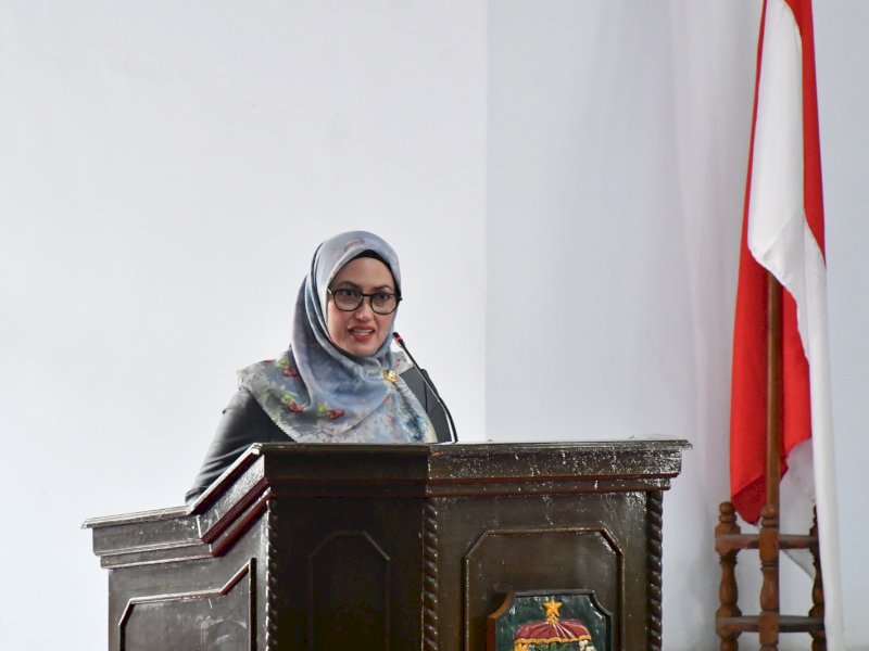 Di Paripurna, Indah Putri Indriani Sampaikan Jawaban Atas Pandangan Fraksi Terhadap Ranperda Pertanggungjawaban APBD 2023