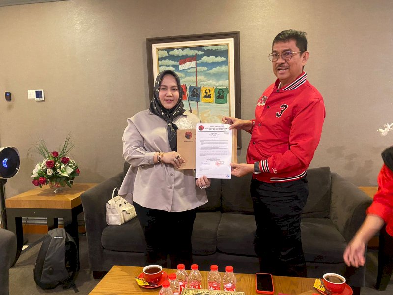 Putri Dakka Siap Bertarung di Pilwalkot Palopo dengan Dukungan PDI Perjuangan