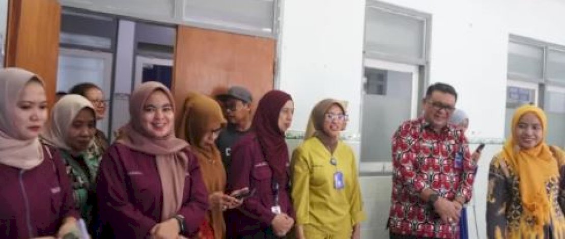 Plt Kepala Dinas DPPKB Kota Makassar Hadiri Pelayanan MOW di RS Jala Amari