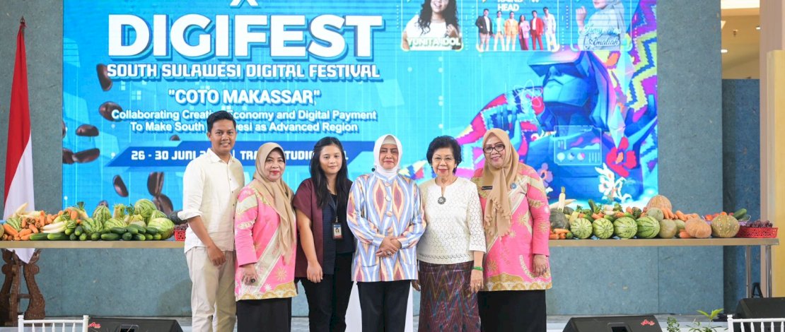 Ketua TP PKK Kota Makassar Indira Yusuf Ismail menghadiri Karya Kreatif Sulsel (KKG) x South Sulawesi Digital Fest (Digifest) hari kedua di Trans Studio Mall (TSM) Makassar, Kamis, 27 Juni 2024