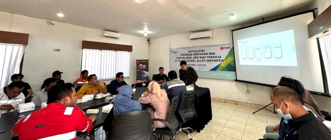BPJS Ketenagakerjaan Kabupaten Bantaeng menggelar sosialisasi program layanan dan fasilitas pada aplikasi JMO di PT Huadi Nickel-Alloy Indonesia pada Selasa, 4 Juni 2024. BPJS Ketenagakerjaan Kabupaten Bantaeng menggelar sosialisasi program layanan dan fasilitas pada aplikasi JMO di PT Huadi Nickel-Alloy Indonesia pada Selasa, 4 Juni 2024.