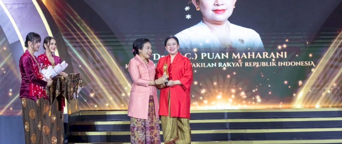 Tekankan Pentingnya ‘Woman Support Woman’, Puan Diganjar Kartini Award Tekankan Pentingnya ‘Woman Support Woman’, Puan Diganjar Kartini Award