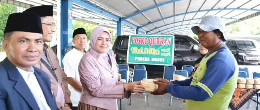 Pemkab Maros Ganti Plastik dengan Besek Bambu untuk Distribusi Daging Kurban