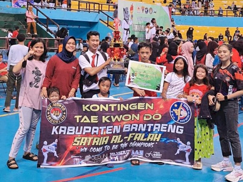 Disupport Huadi Group, Dua Atlet Taekwondo Bantaeng Raih Juara Umum Tamarunang Cup Armed