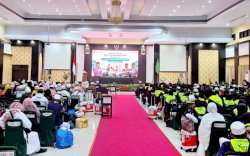 Terlambat 39 Menit, Kloter 14 Tutup Kepulangan Jemaah Haji Gelombang Pertama Debarkasi Makassar